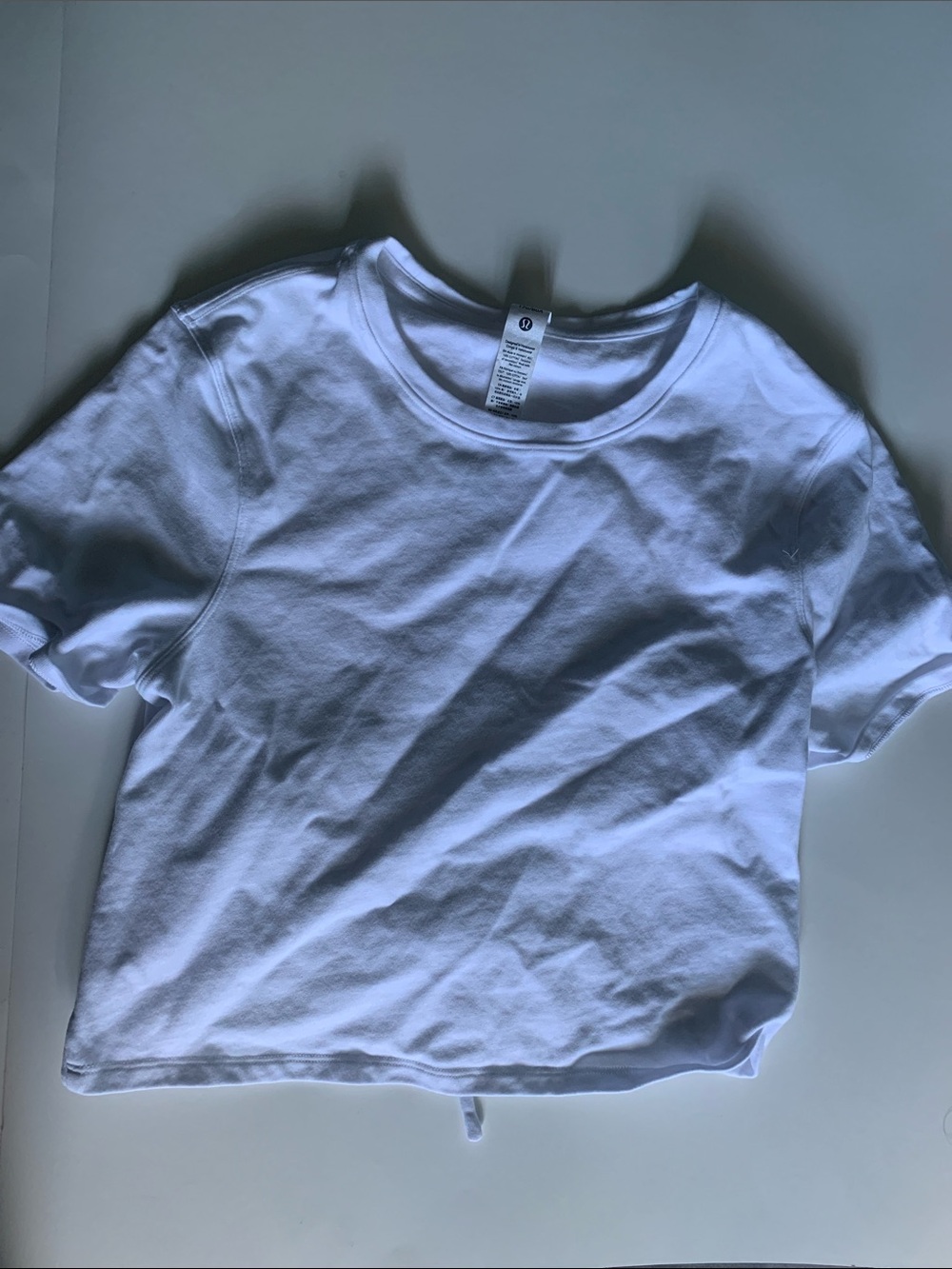 Lululemon Women’s White T-Shirt Size 4